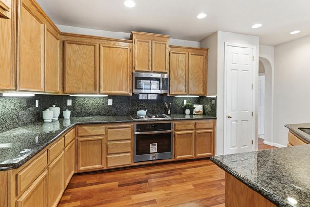 5001 Millner Way, Elk Grove, CA 95757