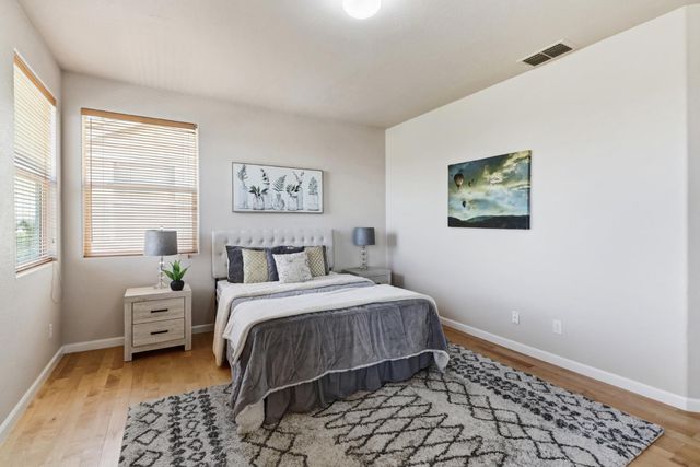 5001 Millner Way, Elk Grove, CA 95757