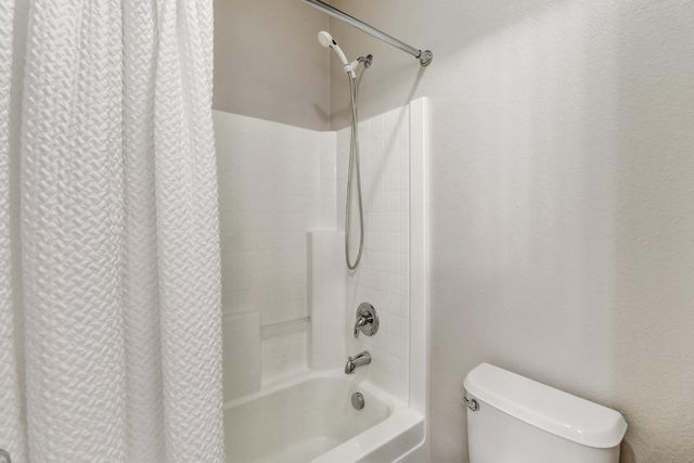 5001 Millner Way, Elk Grove, CA 95757