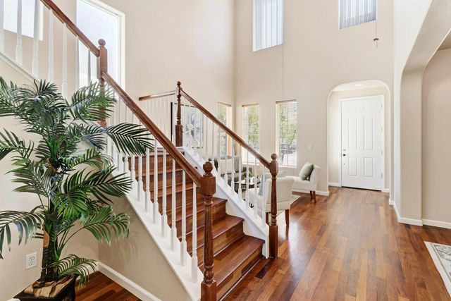 5001 Millner Way, Elk Grove, CA 95757