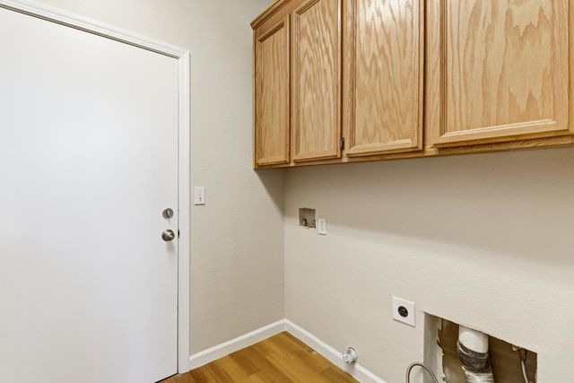 5001 Millner Way, Elk Grove, CA 95757