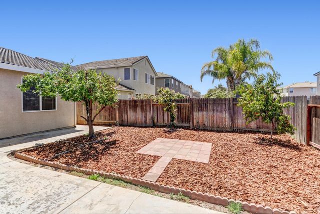 5001 Millner Way, Elk Grove, CA 95757
