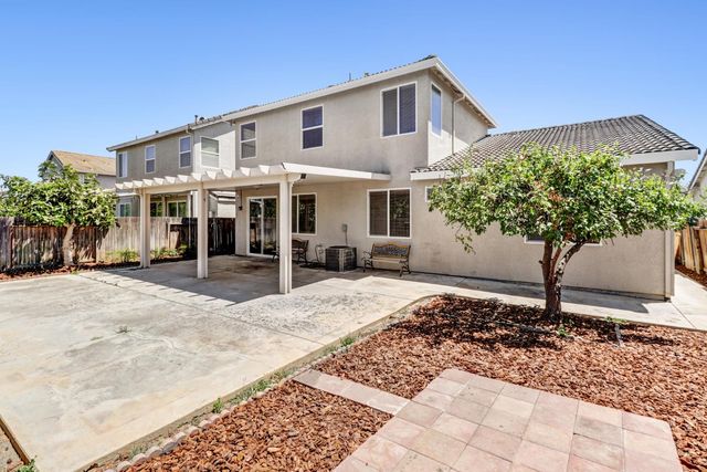 5001 Millner Way, Elk Grove, CA 95757