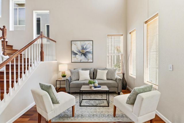 5001 Millner Way, Elk Grove, CA 95757