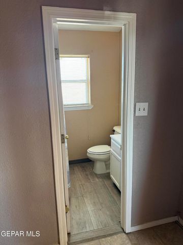 9813 La Morenita Circle, El Paso, TX 79927