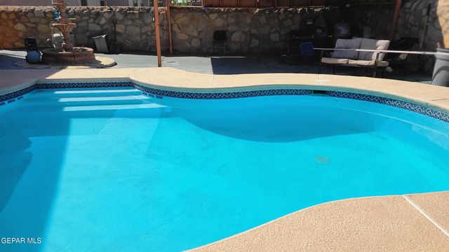 9813 La Morenita Circle, El Paso, TX 79927