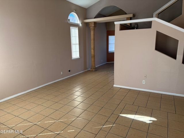 9813 La Morenita Circle, El Paso, TX 79927