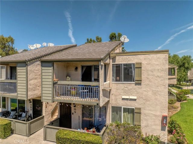 24518 Nicklaus Drive O10, Valencia, CA 91355