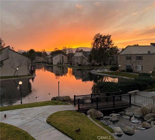 24518 Nicklaus Drive O10, Valencia, CA 91355