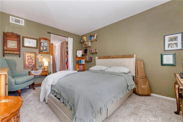 24518 Nicklaus Drive O10, Valencia, CA 91355