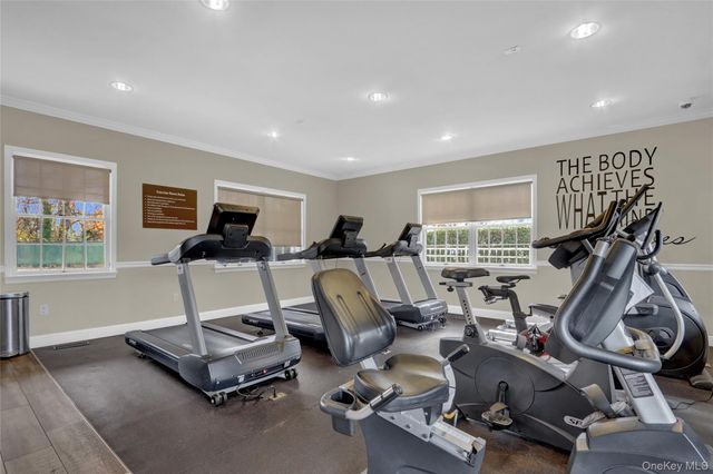 241-70 Oak Park Drive 84B, Little Neck, NY 11362