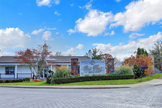 241-70 Oak Park Drive 84B, Little Neck, NY 11362