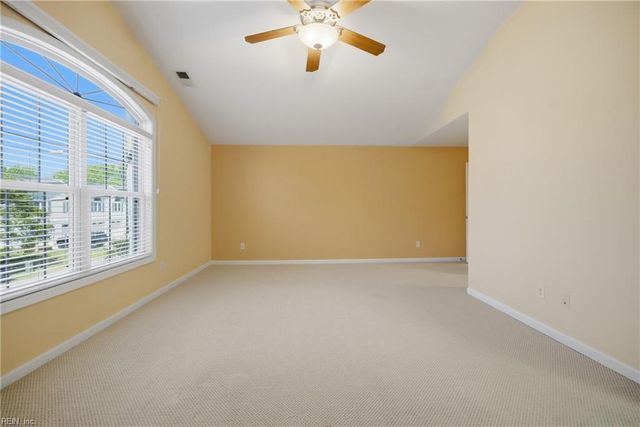 2208 E Berrie CIR, Virginia Beach, VA 23455