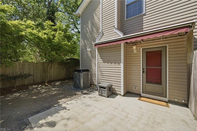 2208 E Berrie CIR, Virginia Beach, VA 23455