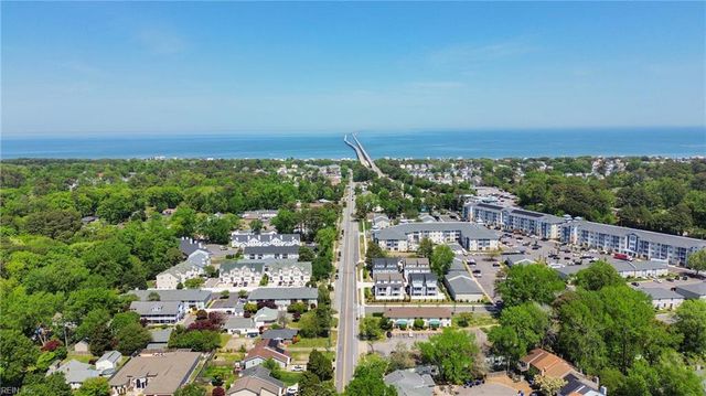 2208 E Berrie CIR, Virginia Beach, VA 23455