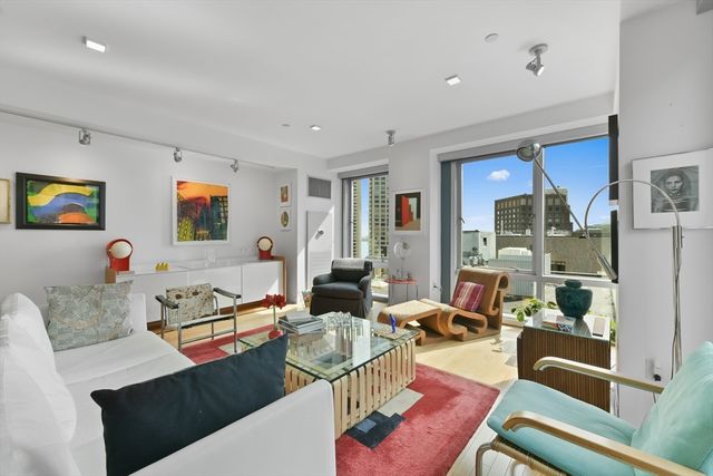 80 Broad PH1202, Boston, MA 02110