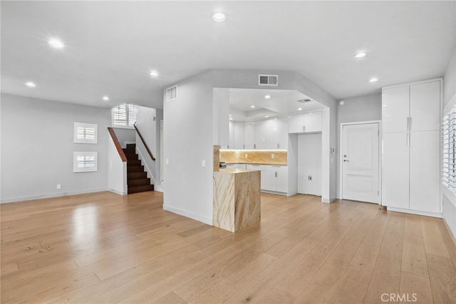 18328 Keswick Street, Reseda, CA 91335