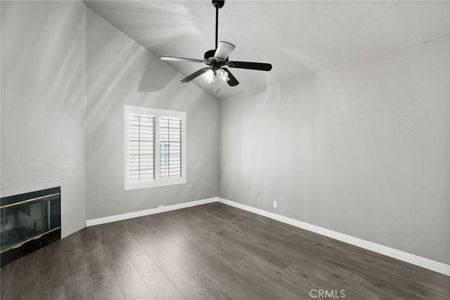18328 Keswick Street, Reseda, CA 91335