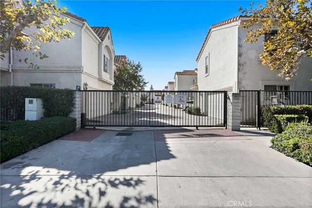 18328 Keswick Street, Reseda, CA 91335