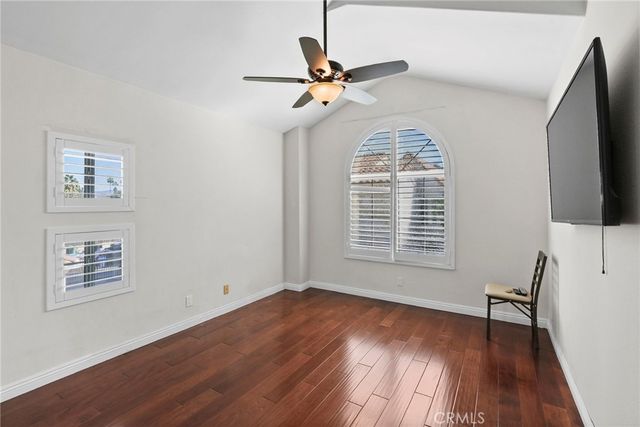 18328 Keswick Street, Reseda, CA 91335