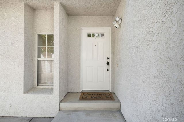 18328 Keswick Street, Reseda, CA 91335