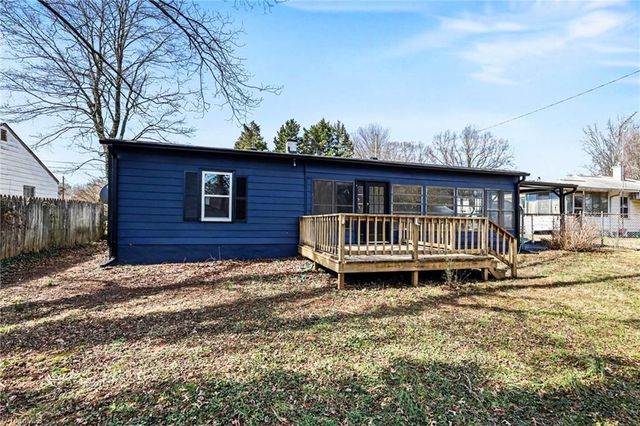 643 Clemson Circle, Winston-salem, NC 27107