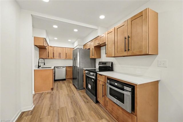 643 Clemson Circle, Winston-salem, NC 27107