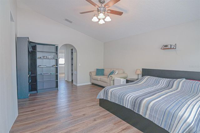 2019 HONEYBELL AVENUE, Haines City, FL 33844