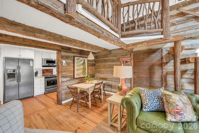 572 Skyland View Drive, Blowing Rock, NC 28605