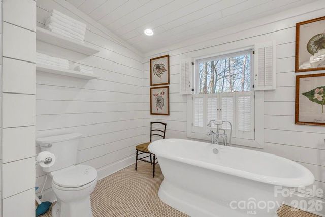 572 Skyland View Drive, Blowing Rock, NC 28605