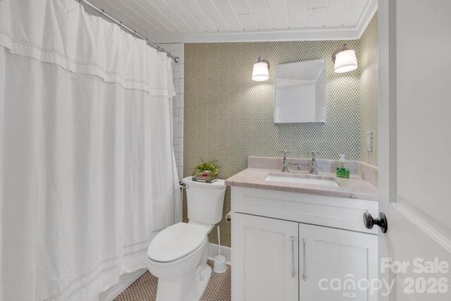 572 Skyland View Drive, Blowing Rock, NC 28605