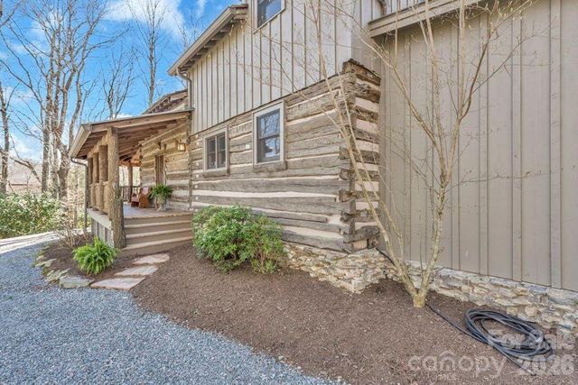 572 Skyland View Drive, Blowing Rock, NC 28605