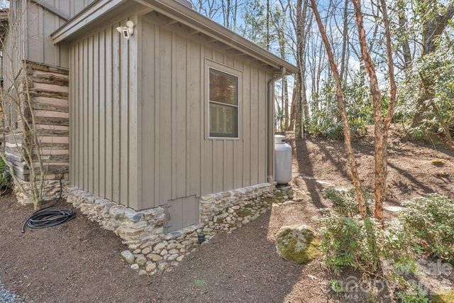 572 Skyland View Drive, Blowing Rock, NC 28605