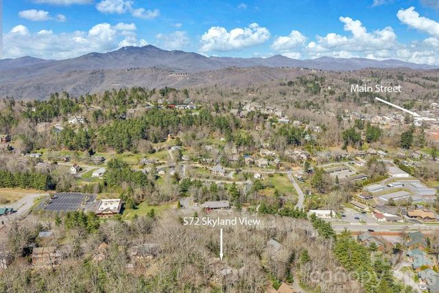 572 Skyland View Drive, Blowing Rock, NC 28605