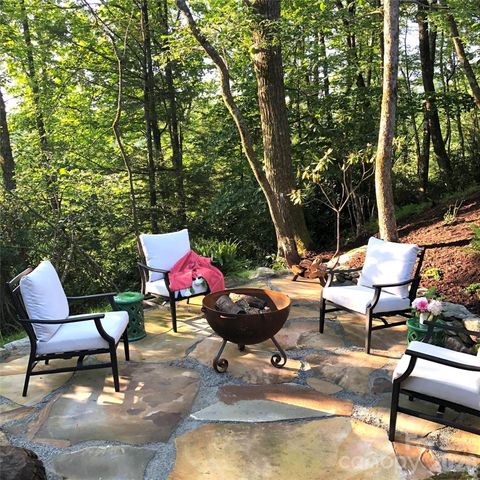 572 Skyland View Drive, Blowing Rock, NC 28605