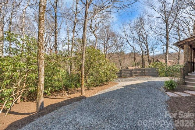 572 Skyland View Drive, Blowing Rock, NC 28605