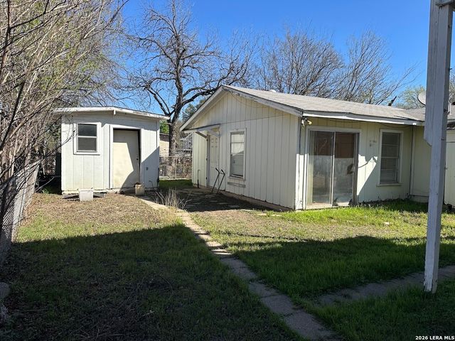 831 BRIGHTON, San Antonio, TX 78211