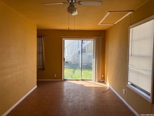 831 BRIGHTON, San Antonio, TX 78211