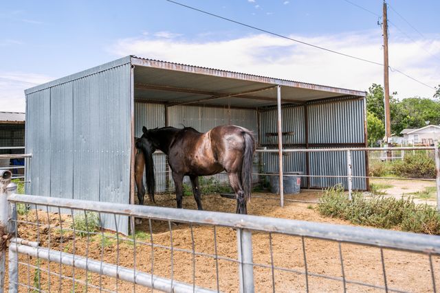 3205 Country Club Road, San Angelo, TX 76904