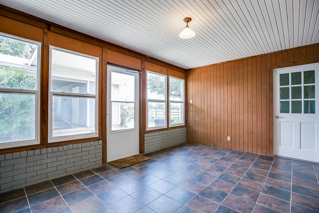 Image 60 of property listing at 3205 Country Club Road, San Angelo, TX 76904