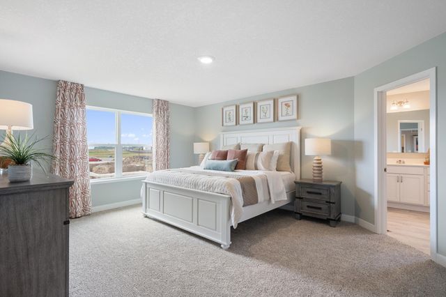 4919 Blake Way, Woodbury, MN 55129
