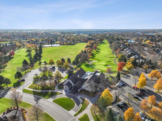 4919 Blake Way, Woodbury, MN 55129