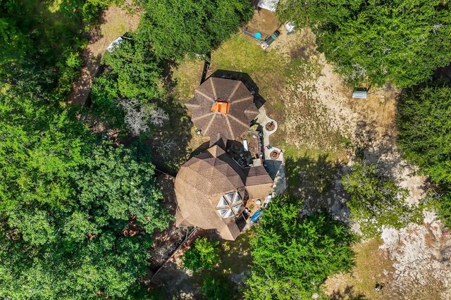 10381 Hardwick Rd., Nichols, SC 29581