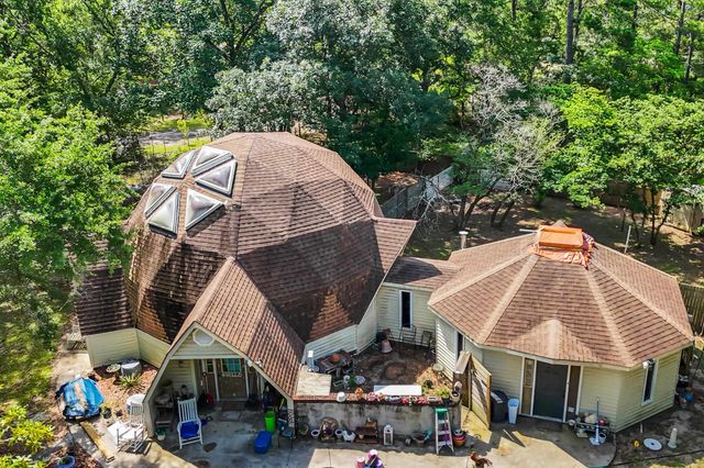 10381 Hardwick Rd., Nichols, SC 29581