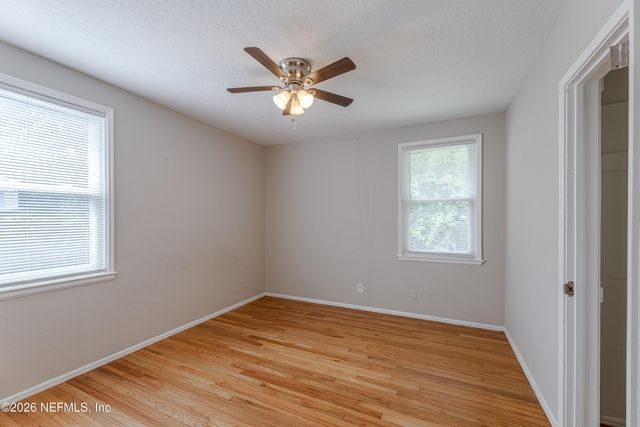 1052 WILLIS Drive, Jacksonville, FL 32205