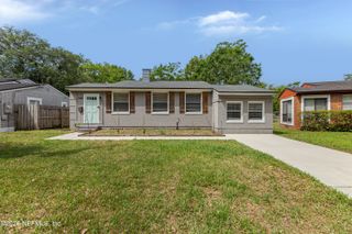1052 WILLIS Drive, Jacksonville, FL 32205