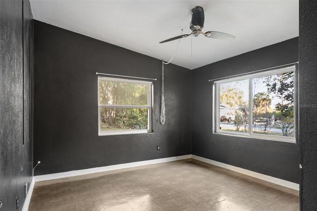 2304 VINE STREET, Leesburg, FL 34748