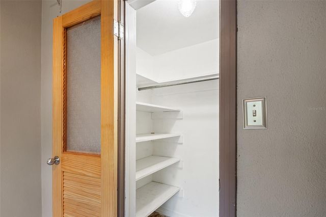 2304 VINE STREET, Leesburg, FL 34748