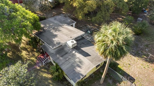 2304 VINE STREET, Leesburg, FL 34748