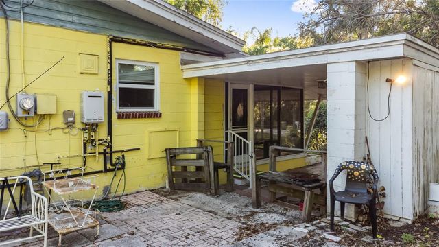 2304 VINE STREET, Leesburg, FL 34748